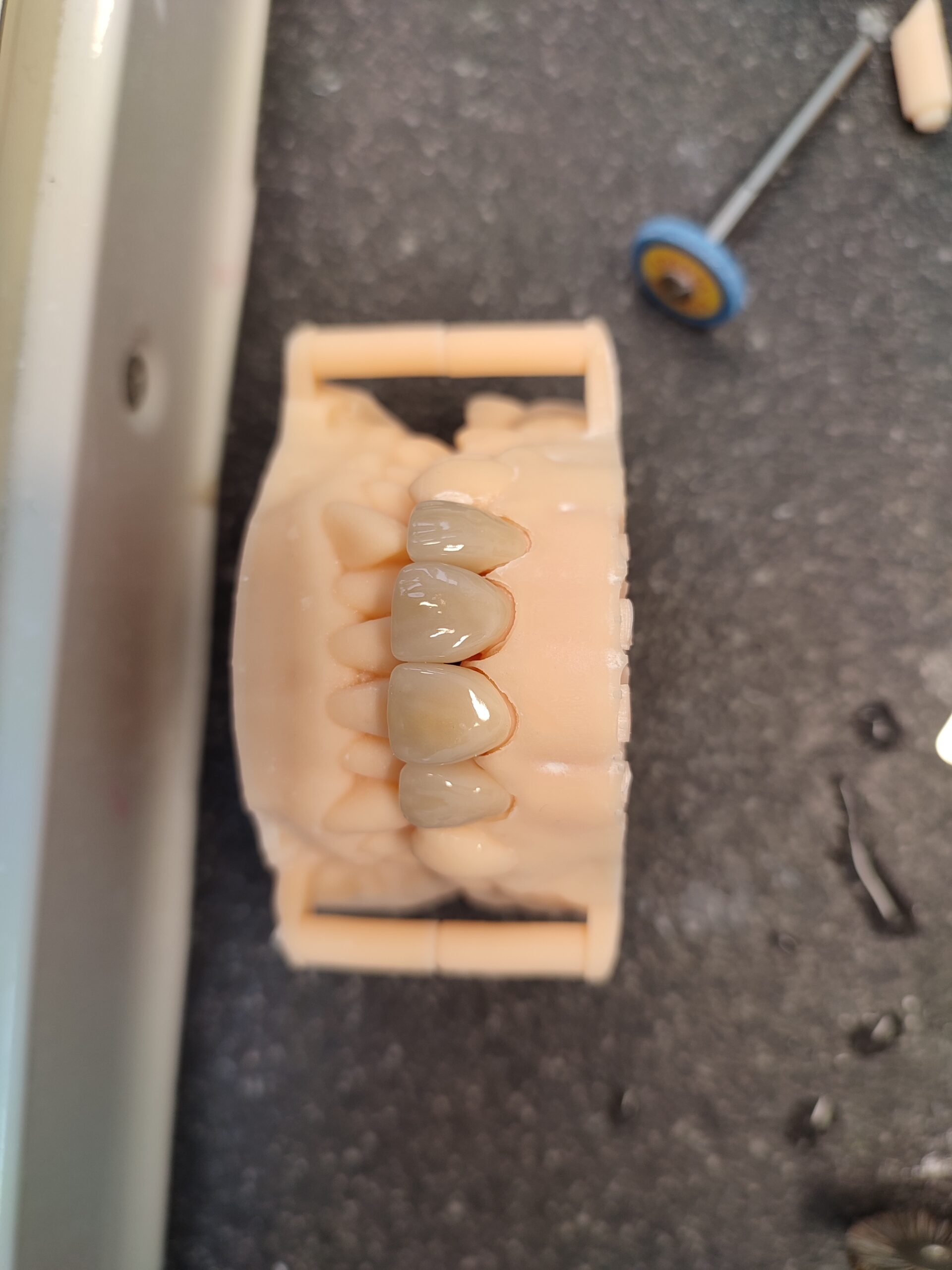 Tandtechnisch labo werk 36